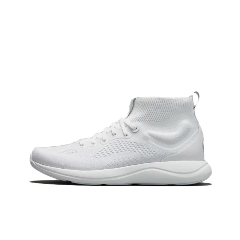 Lululemon Chargefeel Women’s  Sneakers White size 9.5